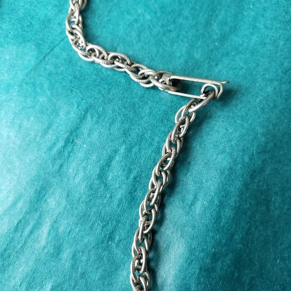 2/30$ Vintage Kelly Waters pewter flower pendant - Picture 5 of 5